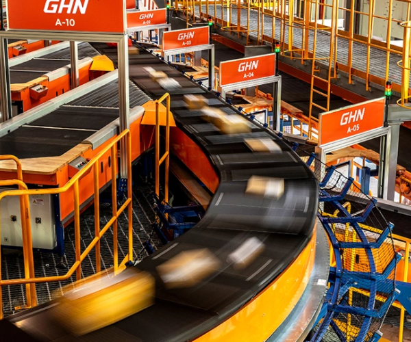 Giao Hàng Nhanh ứng dụng công nghệ củng cố vị thế cạnh tranh